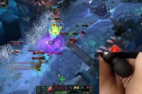 Playing League of Legends with a vibrator on my clit #1 Luna