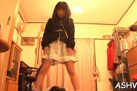 Swingeing yuuki itano is fucked from behind with a sextoy