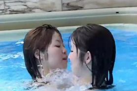 Japanese swimming pool sexfight