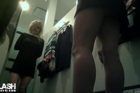 Hot Blonde Changing Room