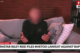 FCK News - Riley Reid Licks Pussy On Porn Set