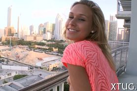 Gorgeous babe plays with pecker - video 2