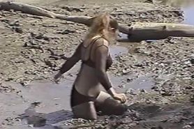 Great mud girls masturbating