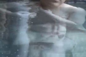 Asian babe is hot and bathing in the hot part5 - video 1