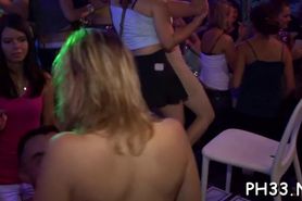 Yong girls in club are happy to fuck - video 7