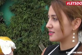 LETSDOEIT - Hot Colombian Fruit Seller Melissa Lujan Gets Tricked Into SEX