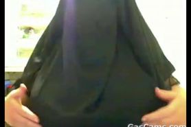 Hijab Chick With Large Tits