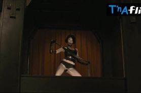 Ai Tominaga Sexy Scene  in R100