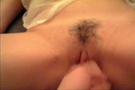 fingering her pussy and cum between her tits
