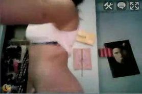 Amateur Webcam Teen Flashes & Masturbates
