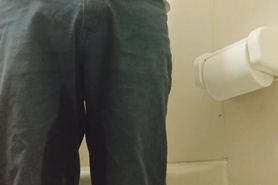 A Japanese boy can’t hold it and pees in his pants