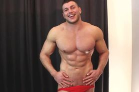 bigmusclesexytrunks_hot_NWM_converted.mp4