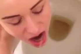 toilet slut get pissed in mouth
