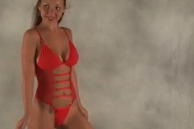 bcbc8eba38adc245723ea47213ed4624.mp4