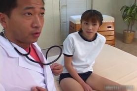 Sexy japanese girl sucking her doktors part3