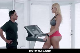 Sexy Big Ass And Boobs Blonde Milf Seduces Her Personal Trainer With Her Body