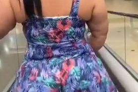 Thick Ass Falling Out Of Short Dress In Public