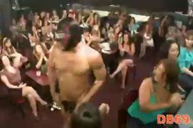 These girls go crazy - video 73
