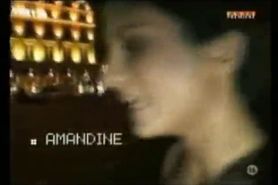 Amandines' striptease outdoor in Paris