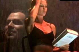 Jenna Elfman Sexy Scene  in Obsessed