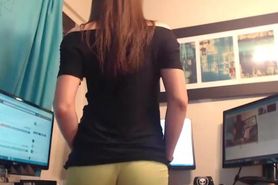 Cute Teen Traps Petite Ass On Her Webcam