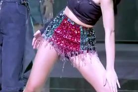 It's Jennie And Her Oh So Fuckable Thighs