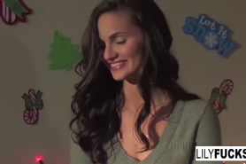 Lily Carter tells us her horny Christmas wishes - video 1