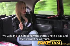 Taxi driver bribes blonde for fun on the back seat