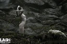 Nude Scene of the Queen from Vikings
