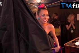 Miley Cyrus Breasts Scene  in Mtv Video Music Awards