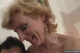 Fresh cock for hot mature woman