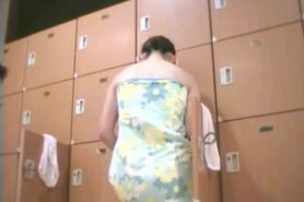 Women Bathroom Exposed In Voyeur