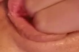 My  wet pussy  cuming  close up