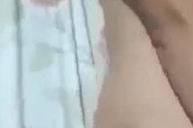 HOT PINAY FINGER (FIRST ORGASM)
