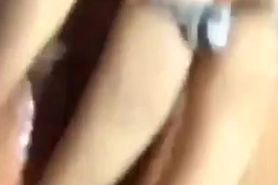 PINAY FINGERING IN A YELLOW TUBE