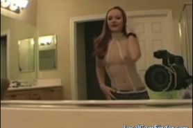 Dance Red head dances in her bathroom - video 2
