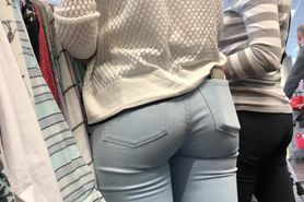 Teen Jeans Ass Shopping