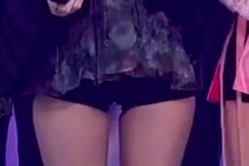 Here's BLACKPINK's Jisoo AND Her Oh So Yummy Thighs