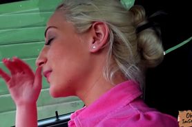 Stranded Brooke Lee rides cock in the car