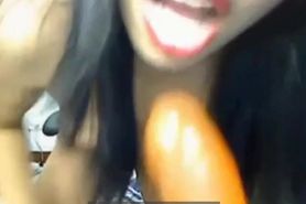 Sexy asian webcam girl masturbating