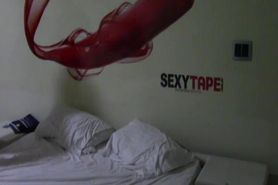 Reality Sexytape - Amanda Schneider com dois caras