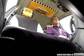 Amazing Sex In Taxi Cab
