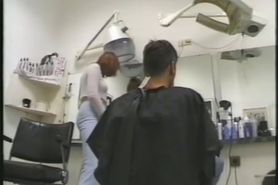 German hairdresser gives her customer a smoky BJ