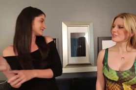 Jacquelyn Velvets & Arielle Lane: I'm just a girl & girls are made to be hypnotized at 7:10 onward