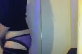 23yo Aus 'Searbear20' shows tits and ass on cam
