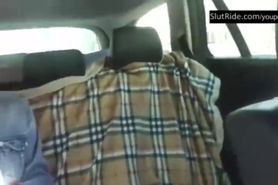 Czech MILF does BJ and gets pussy licking in Taxi