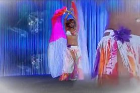 Hot Woman does a sexy Belly Dance - AWESOME!!!!