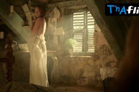 Laura Haddock Breasts Scene  in Da Vinci'S Demons