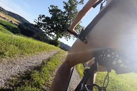 Some more nude cycling :D