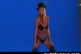 Sexy Virtual Dancer Adriana M